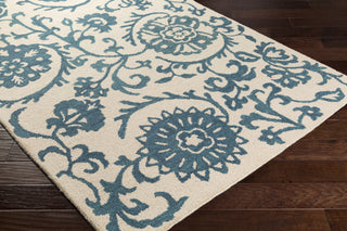 Artistic Weavers Rhodes Maggie RDS2315 Area Rug Corner Shot Feature