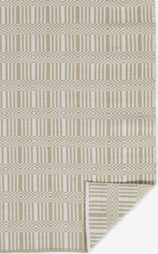 Momeni River RIV-3 Beige Area Rug by Erin Gates Close up