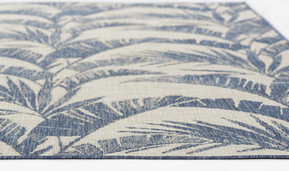 Momeni Riviera RV-01 Blue Area Rug Close up