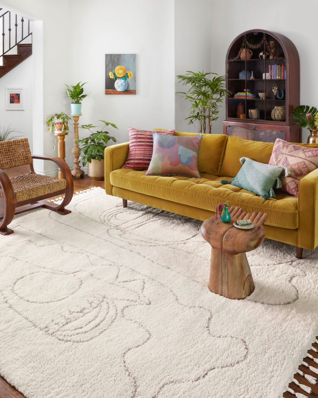 Loloi Ronnie RON-04 Ivory / Natural Area Rug by Justina Blakeney Lifestyle Image Feature