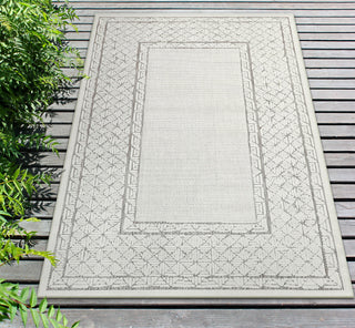 Trans Ocean Rialto 7040/12 Border Ivory Area Rug by Liora Manne