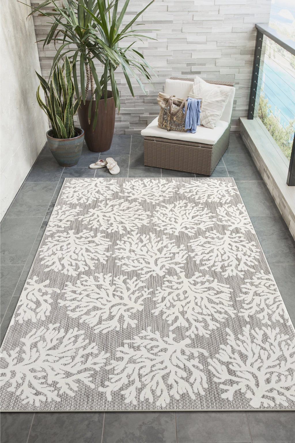 Trans Ocean Rialto 7041/12 Coral Ivory Area Rug by Liora Manne Room Scene Image Feature