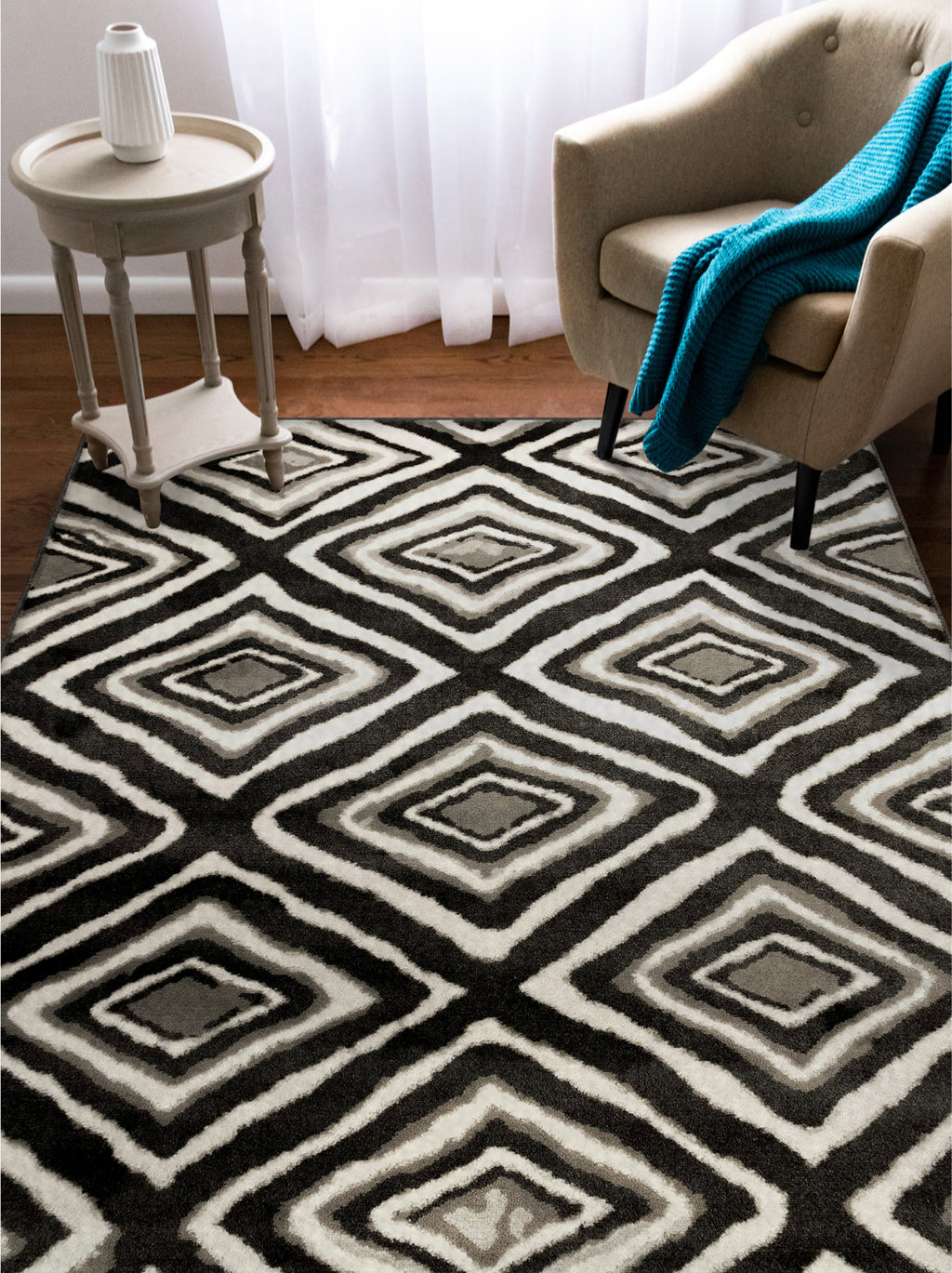 Trans Ocean Aurora 2850/47 Chora Grey Area Rug by Liora Manne Room Scene Image Feature