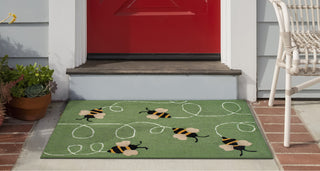 Trans Ocean Frontporch 4437/06 Buzzy Bees Green by Liora Manne