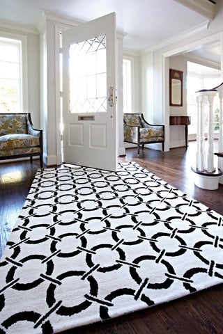 Loloi Charlotte CT-05 Ivory / Onyx Area Rug Roomscene Feature