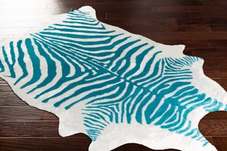 Surya Rusak RUA-1004 Area Rug Corner Shot Feature