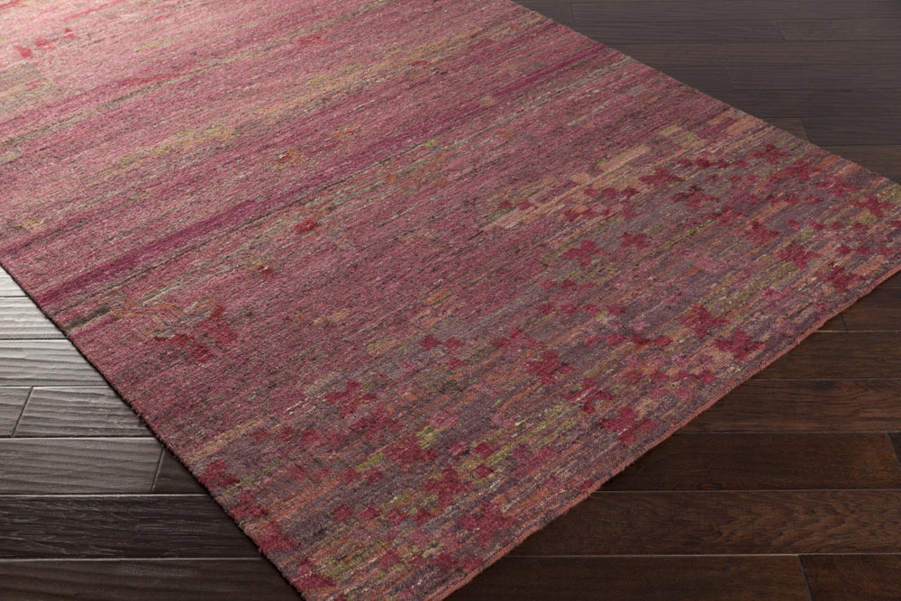 Surya Rustic RUT-701 Area Rug 5x8 Corner Feature