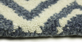 Bashian Chelsea S185-ST268 Azure Area Rug Edge