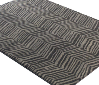 Bashian Chelsea S185-ST240 Grey Area Rug Alternate Shot Feature