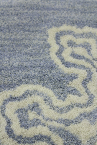 Bashian Chelsea S185-ST266 Light Blue Area Rug Close up