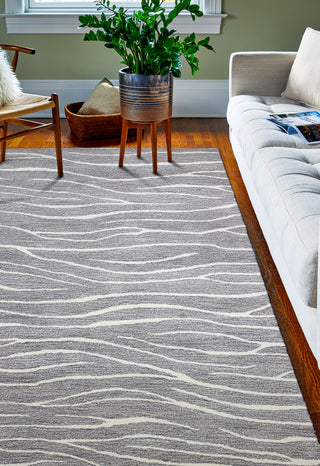 Bashian Norwalk S217-VW209 Grey Area Rug Room Scene Feature