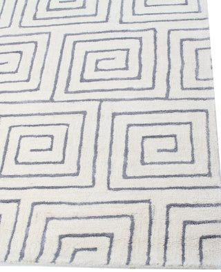 Bashian Norwalk S217-VW206 White/Grey Area Rug Alternate Shot