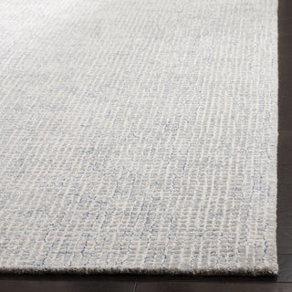 Safavieh Abstract 469 Silver/Blue Area Rug Detail