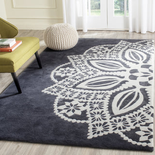 Safavieh Alr-Allure Delilah Grey/Ivory Area Rug Room Scene Feature