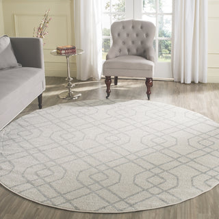 Safavieh Amherst AMT407K Ivory/Light Grey Area Rug Lifestyle Image