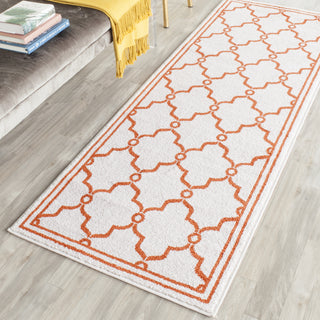 Safavieh Amherst AMT414F Beige/Orange Area Rug