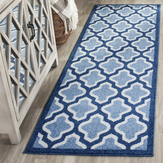 Safavieh Amherst AMT420Q Light Blue/Navy Area Rug 