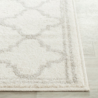 Safavieh Amherst AMT422E Beige/Light Grey Area Rug