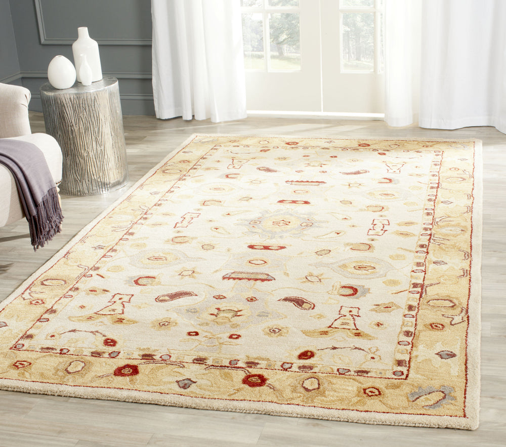 Safavieh Anatolia An543 Ivory/Gold Area Rug  Feature