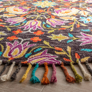 Safavieh Aspen 115 Black/Purple Area Rug Detail