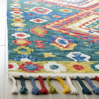 Safavieh Aspen 119 Green/Red Area Rug Detail