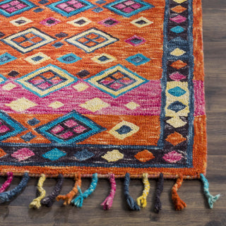 Safavieh Aspen 138 Orange/Fuchsia Area Rug Detail