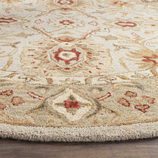 Safavieh Antiquity 816 Grey Beige/Sage Area Rug Detail