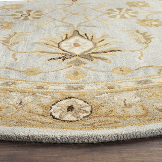 Safavieh Antiquity 856 Light Blue/Sage Area Rug Detail