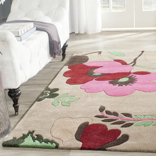 Safavieh Bella 116 Sand/Multi Area Rug Room Scene Feature