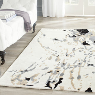 Safavieh Bella 117 Ivory/Grey Area Rug Room Scene Feature