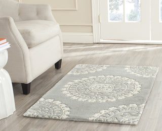 Safavieh Bella 122 Grey/Ivory Area Rug Room Scene Feature