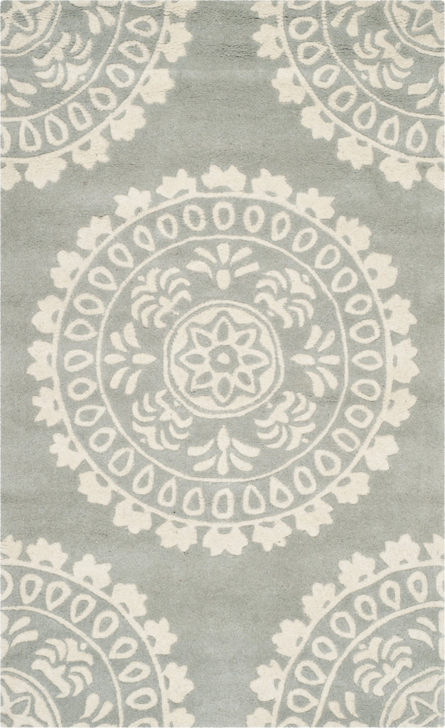 Safavieh Bella 122 Grey/Ivory Area Rug main image