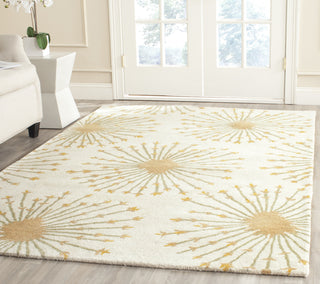 Safavieh Bella 123 Beige/Gold Area Rug Room Scene