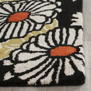 Safavieh Bella 124 Black/Multi Area Rug Detail