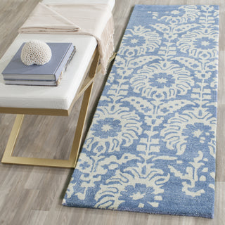 Safavieh Bella 125 Light Blue/Ivory Area Rug Room Scene Feature