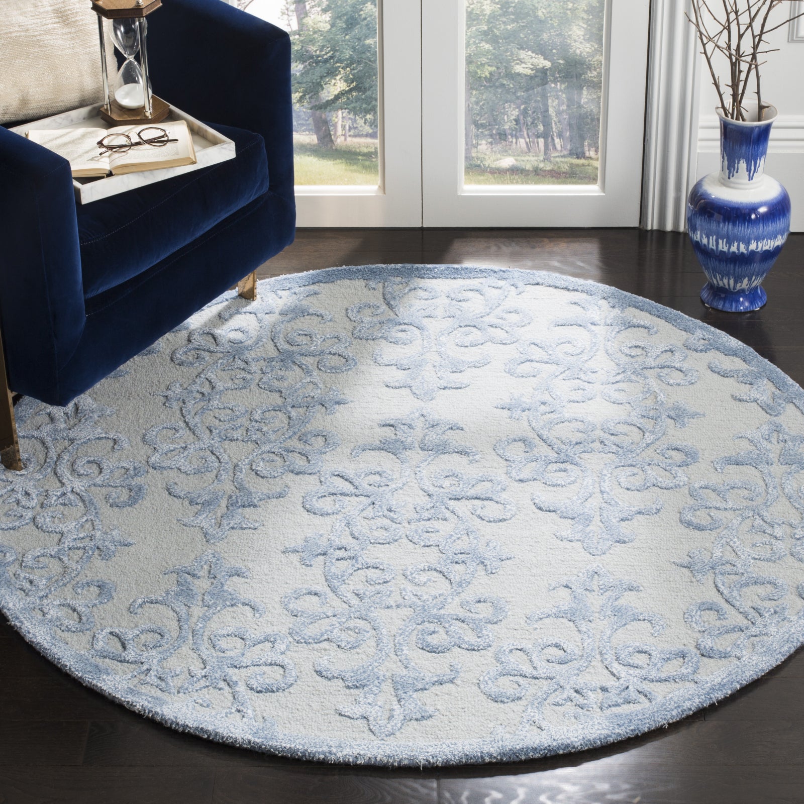 Safavieh Bella 127 Blue Area Rug – Incredible Rugs and Decor