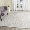 Safavieh Bella 129 Silver/Ivory Area Rug Room Scene