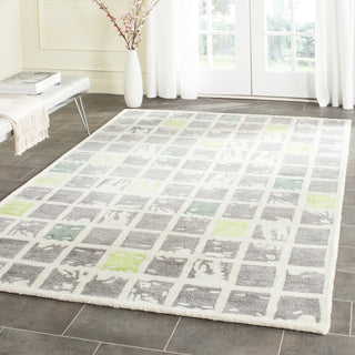 Safavieh Bella 130 Grey/Ivory Area Rug Room Scene