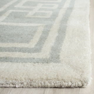 Safavieh Bella 132 Grey/Ivory Area Rug Detail