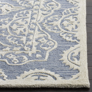 Safavieh Bella 134 Blue/Ivory Area Rug Detail