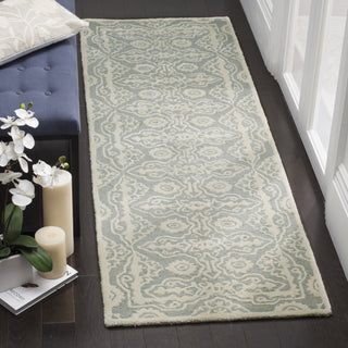 Safavieh Bella 134 Grey/Ivory Area Rug Room Scene