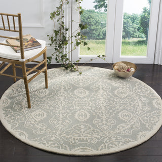 Safavieh Bella 134 Grey/Ivory Area Rug Room Scene