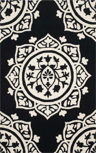 Safavieh Bella 136 Black/Ivory Area Rug Main