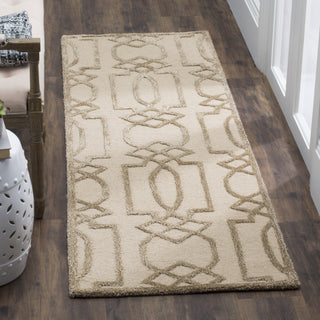 Safavieh Bella 138 Sand/Brown Area Rug Room Scene