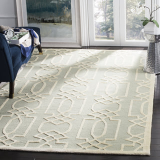 Safavieh Bella 138 Grey/Ivory Area Rug Room Scene