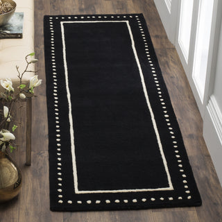 Safavieh Bella 151 Black/Ivory Area Rug Room Scene