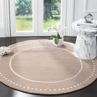 Safavieh Bella 151 Beige/Ivory Area Rug Room Scene