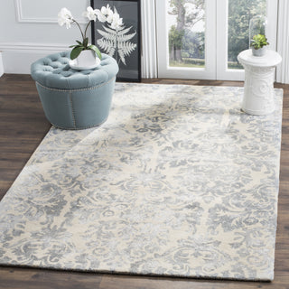 Safavieh Bella 156 Ivory/Silver Area Rug Room Scene Feature