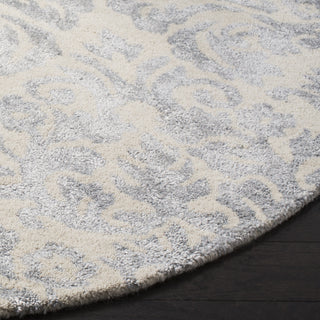 Safavieh Bella 156 Ivory/Silver Area Rug Detail