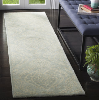 Safavieh Bella Bel445 Silver/Ivory Area Rug Room Scene